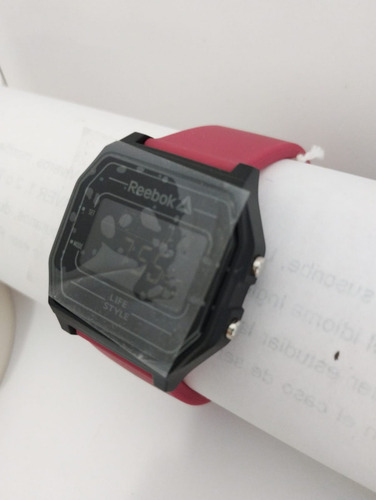 Reloj Negro/rojo Reebok Hombre Mod. Rkvneg9p4irbb