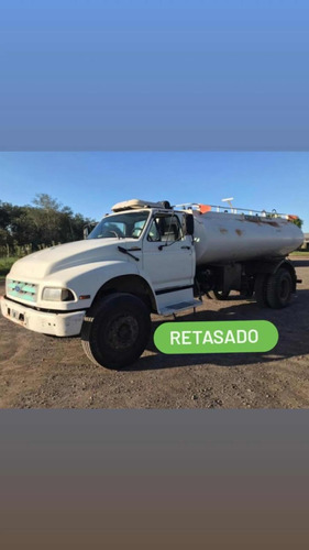 Camión Ford F14000 Impecable Con Tanque De 9.000 L