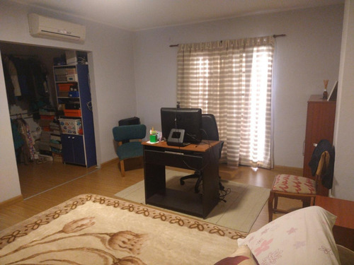 Imagen 17 de 24 de Excelente Casa 4 Amb, Con Garage Pasante!