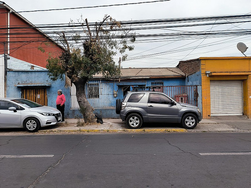 Casa En El Bosque Con 480 Mt2 De Terreno