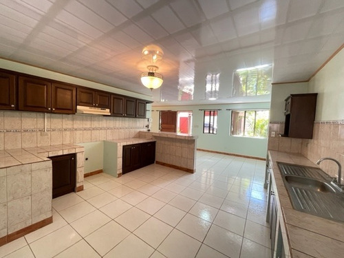Imagen 7 de 24 de Venta De Casa En Residencial Privado En Granadilla Norte De Curridabat