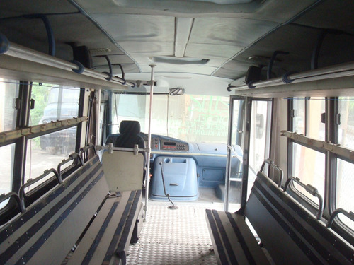 Micro-onibus Mb Acello 915c Ano 2002 Ideal Para Motor-homer