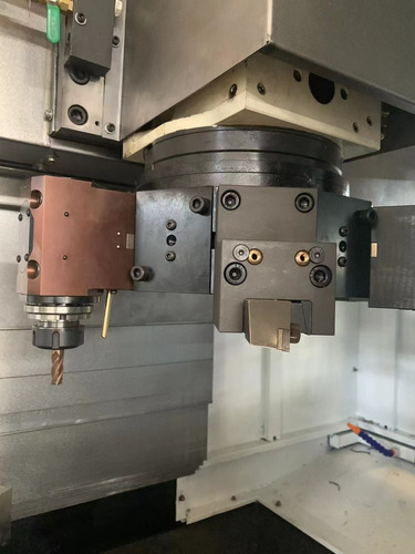 Torno Cnc Vertical 04 Ferramentas Acionada
