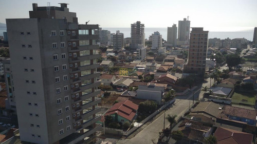 Imagem 2 de 14 de Apartamento No Bairro Perequê Em Porto Belo Sc - 3118