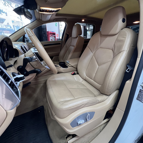 Porsche Cayenne Full Equipo