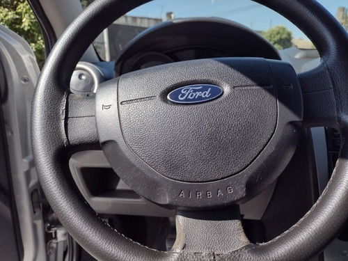Ford Fiesta Sedan Sedan 1.6 Class