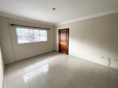 Se Vende Primer Nivel En El Cacique