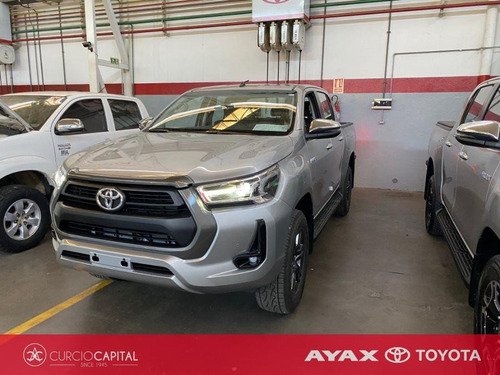 Toyota Hilux Hilux 2021 Srv 4x2 Nafta 2020 Negro 0km