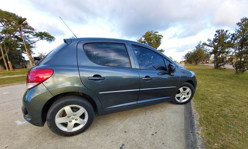 Peugeot 207 1.4 Active 75cv 2012