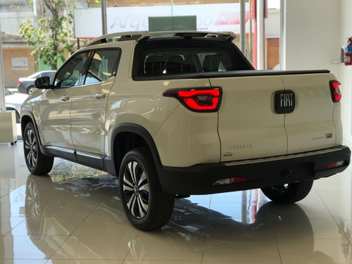 Imagen 10 de 10 de Fiat Toro Volcano My22 1.3t 4x2
