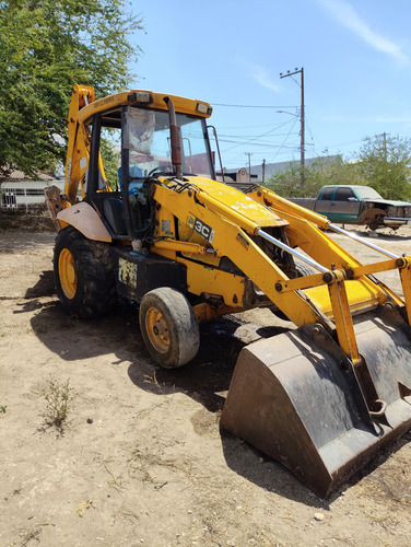 Retroexcavadora Jcb 2006