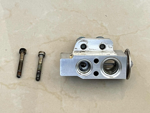 Conector Válvula De Expansión Clima Seat Altea 05/09 2.0 (Usado)