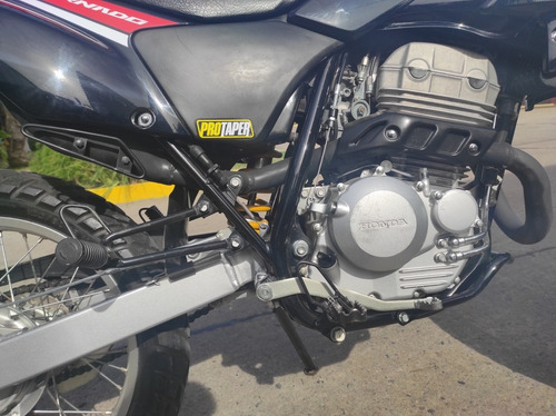 Imagen 5 de 8 de Honda Tornado 250