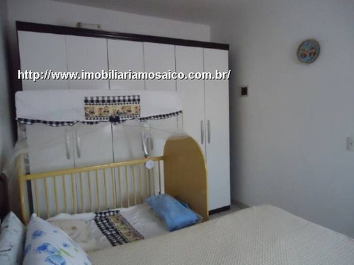 Imagem 9 de 12 de Casa Desocupada, Reformada, Duas Moradias, 05 Vagas De Garagem - 84903 - 4491354