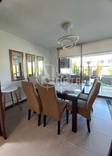 Acogedora Casa En Condominio Aguas Claras, Chicureo.