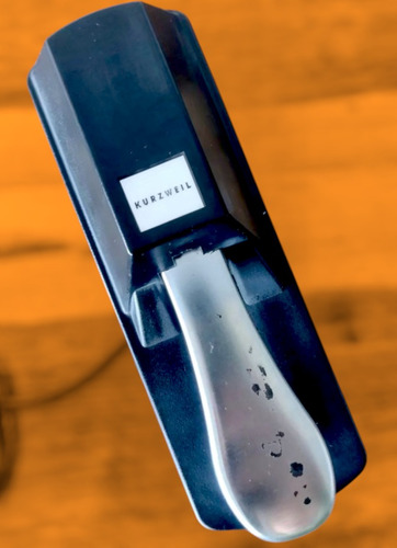 Pedal Kp2 Kurzweil Sustain Para Piano Sintetizadores Nord Ko (Usado)