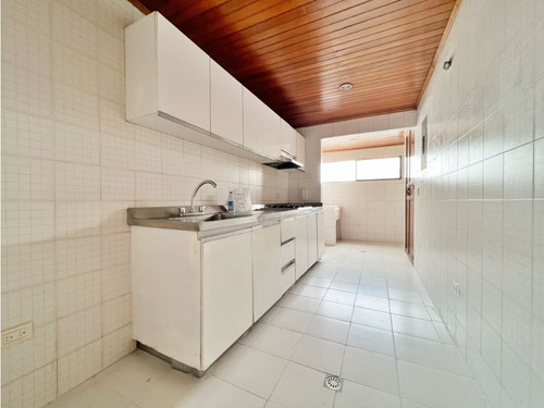 Venta Apartamento 3 Alcobas En Edificio Cosmos Manga Cartagena