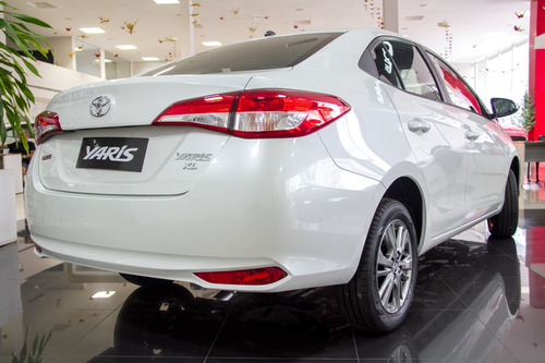 Toyota Yaris Sedan 1.5 Xl Plus Connect Cvt (flex)