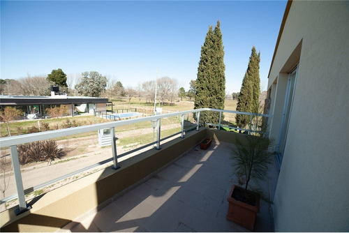 Imagen 18 de 30 de Casa En Venta.