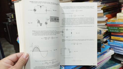 Dispositivos Eletronicos E Teoria De Circuitos Boylestad Nas (Usado)