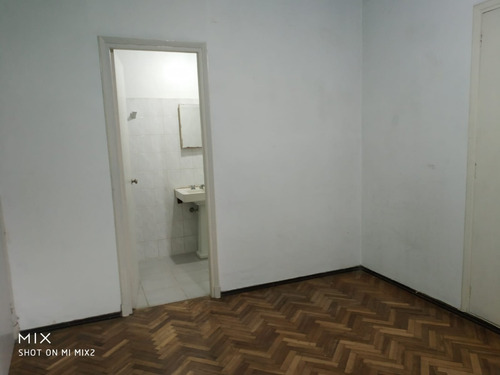 Imagen 7 de 10 de Palermo Apto 1 Dorm Venta Todo Al Frente 3º Ascensor Alquilado