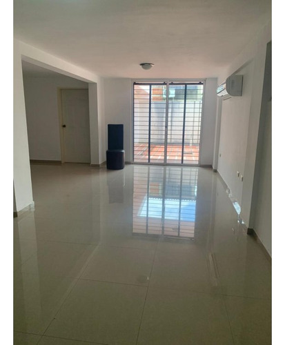 Se Vende Town House Sebucan Terrazas Del Norte Ve02-219st-ecam