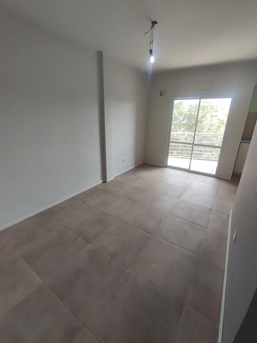 Departamento En Venta De 2 Ambientes Veracruz 653 (lanus)