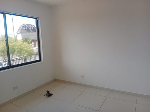 Broker Comercial Bosques 4d-3b-3est-patio
