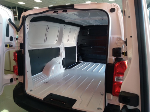 Imagen 10 de 18 de Citroën Jumpy Jumpy L3 Hdi Mt6 H