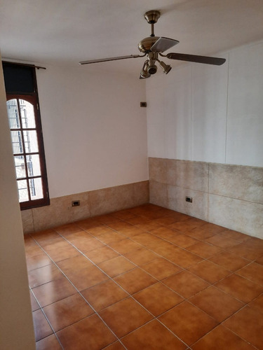 Imagen 7 de 17 de Vendo Hermoso Departamento En Barrio Unimev