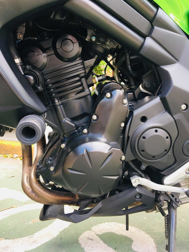 Imagen 7 de 20 de Kawasaki Er6n