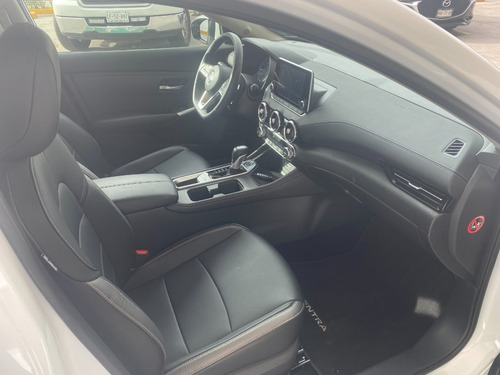Imagen 9 de 15 de Nissan Sentra Exclusive 2021 En Excelentes Condiciones