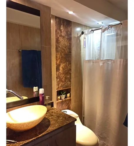 Apartamento En Venta En Los Colores, Medellín