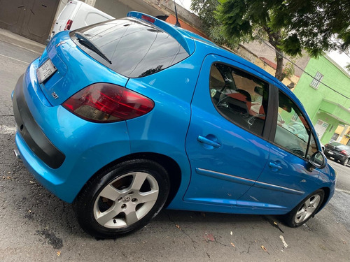 Peugeot 207 1.6 5p Féline Mt