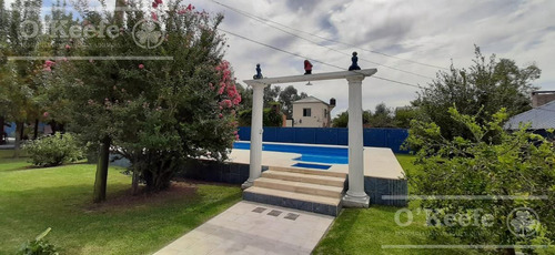Imagen 13 de 28 de Casa Quinta Con 2 Viviendas Y Amplio Quincho !!! A Mts. De Ruta2