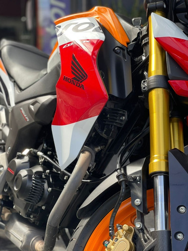 Imagen 2 de 7 de Honda Cb190 R 2016