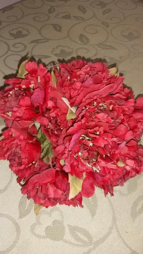 Imagen 8 de 12 de Flores, Follajes Y Frutas Artificiales