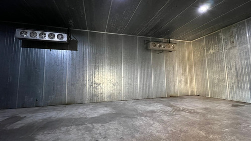 Daniela Linarez Ofrece En Venta Galpones En Zona Industrial Iii Avenida Principal Totalmente Equipadon Con Cavas De Conservacion Empaquetadora Listo Para Producir Conjunto Privado Barquisimeto Lara