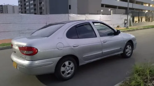 Renault Megane 1.4 Unique