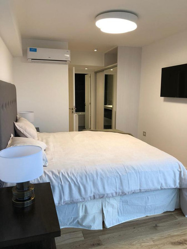 Venta Piso Exclusivo 2 Dormitorios - Vista Al Río - Av. Libertad 300 Rosario