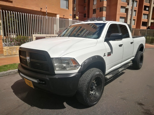 Dodge Ram 2500 Turbodiesel 6.7