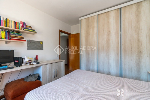 Imagem 11 de 15 de Apartamento - Petropolis - Ref: 85941 - V-85941