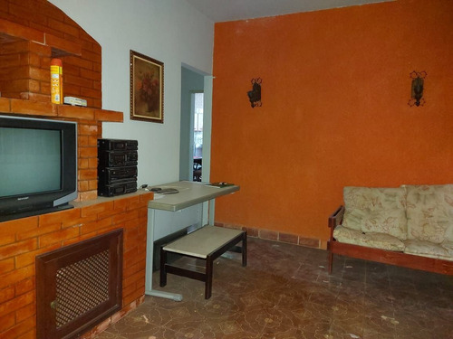 Imagem 4 de 11 de Casa A Venda Próxima A Lagoa E Comércio, Centro De Terreno Com 3 Dormitórios À Venda, 97 M² Por R$ 250.000 - Praia Linda - São Pedro Da Aldeia/rj - Ca1774
