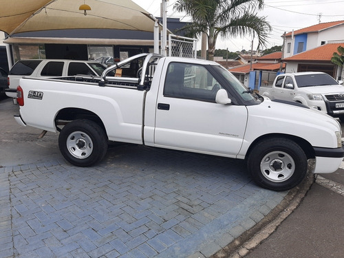 Imagem 4 de 13 de Chevrolet S10 2.4 Advantage Cab. Simples 4x2 Flexpower 2p
