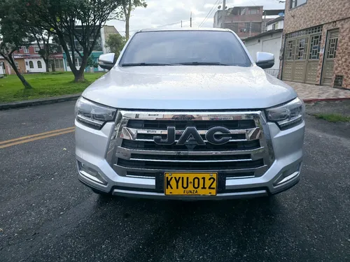 Jac T8