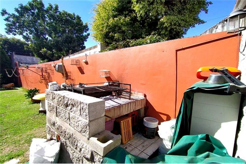 Casa (8.66 X 43 Mts.) - Coch. Cub. - Amplio Jardín