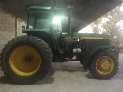 John Deere 4760