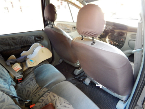 Scenic Rt 1.6 16v Ano 2000 Modelo 2001