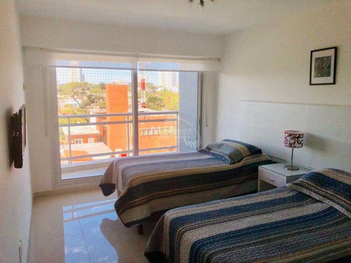Imagen 12 de 18 de Apartamento En Venta Y Venta, Mansa, Punta Del Este