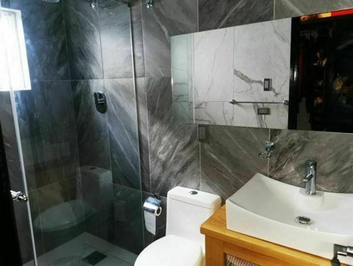 Imagen 17 de 26 de Casa En Venta Con Excelente Vista En Lomas Universidad, En F